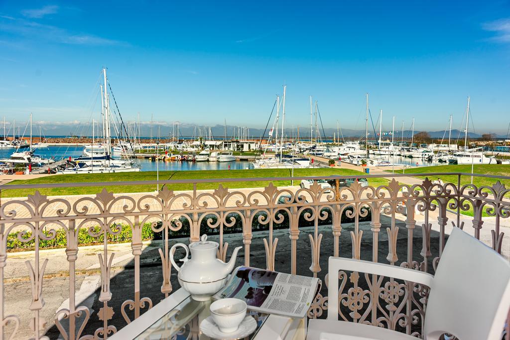Villino Ermione Hotel มารินาดิปิซา ภายนอก รูปภาพ